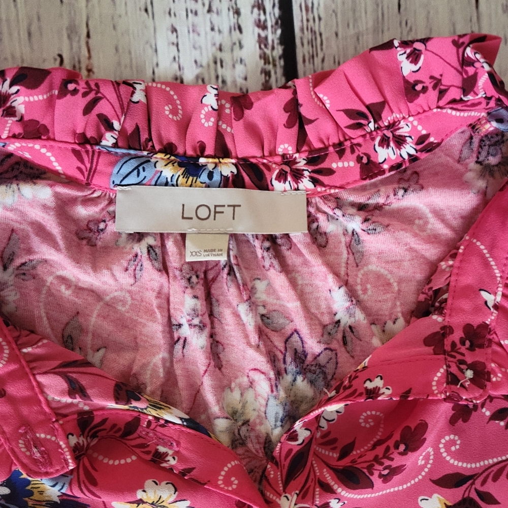 Loft Floral Sleveless Ruffle Shell XXS - Picture 6 of 9